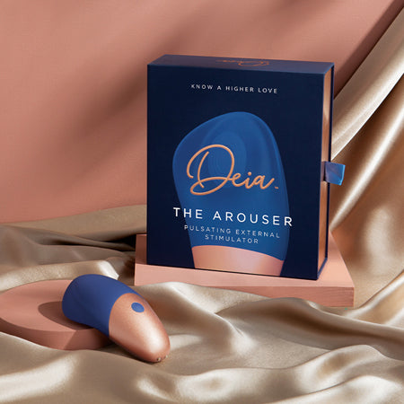 Deia The Arouser Pulsating External Stimulator Silicone Blue - Casual Toys