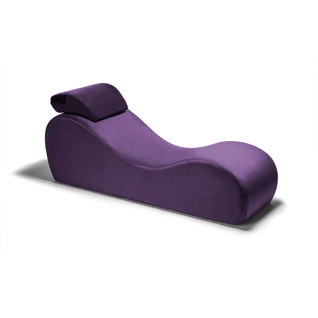 Esse Chaise Lounger